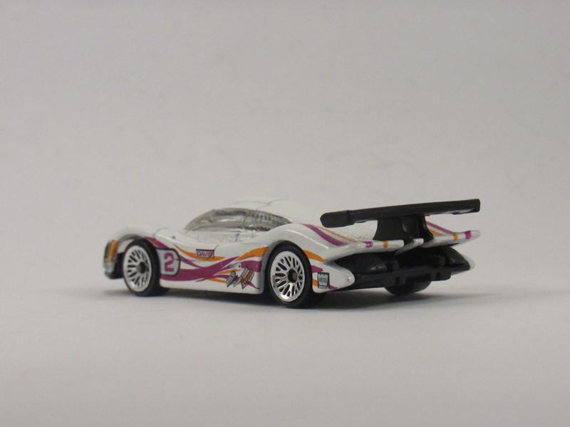Illustration for article titled Teutonic Tuesday: 911 GT1